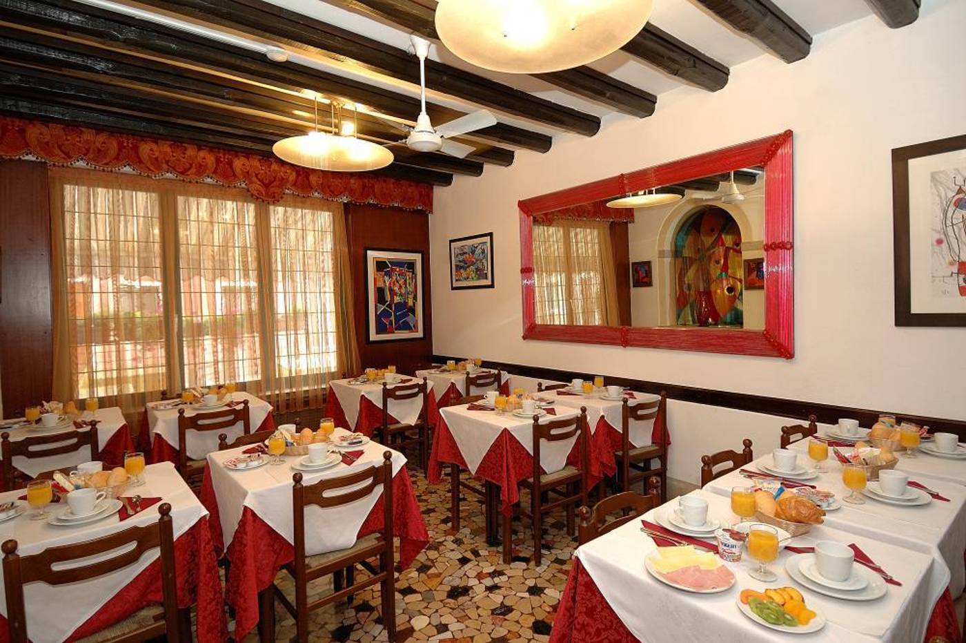 Hesperia-General-view-19