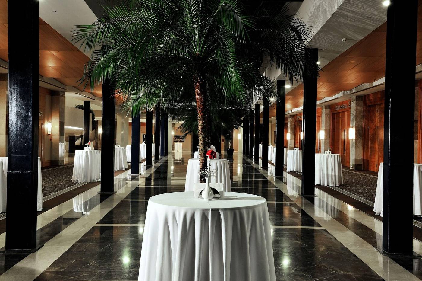 Susesi-Luxury-Resort-Lobby-58