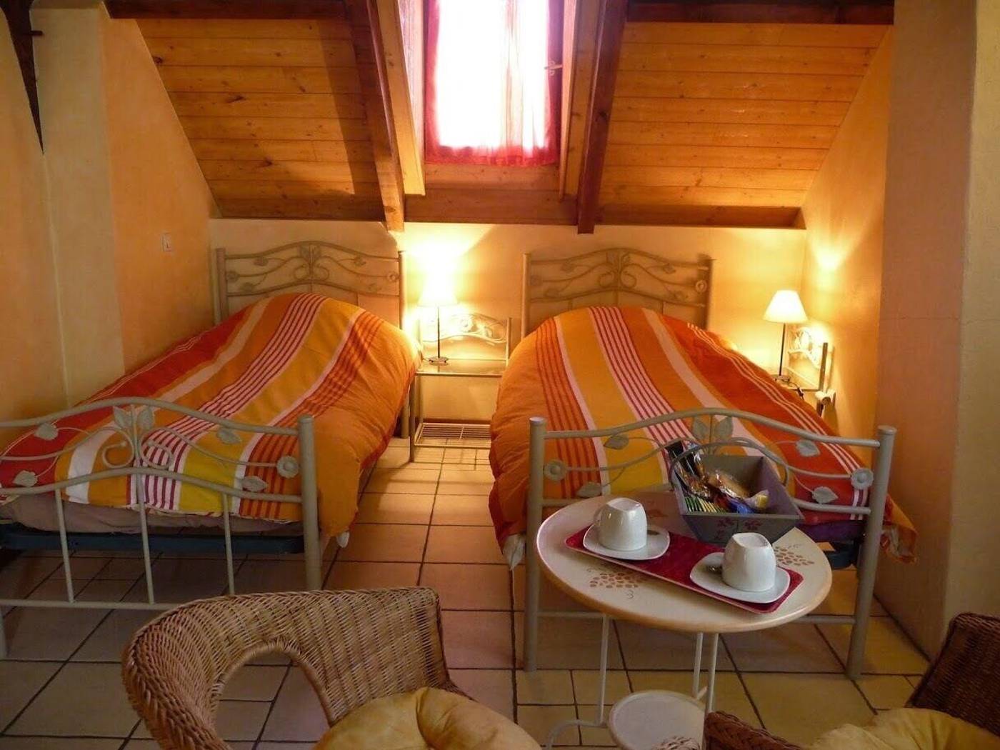 Chambres d'hôtes Las Vignes-France-BEAUCENS-Room-9