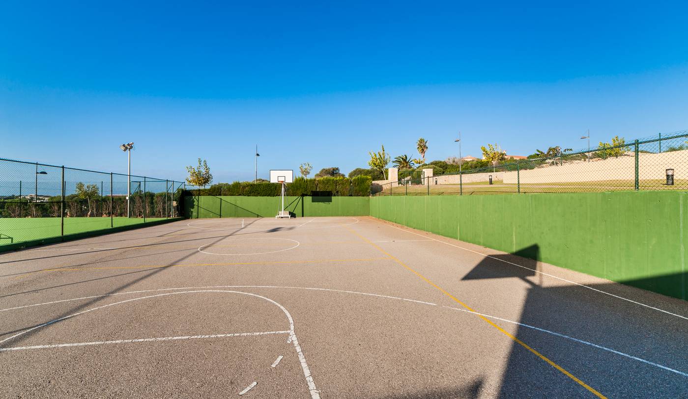 Insotel-Punta-Prima-Prestige-Suites---Spa-Sports-and-Entertainment-49