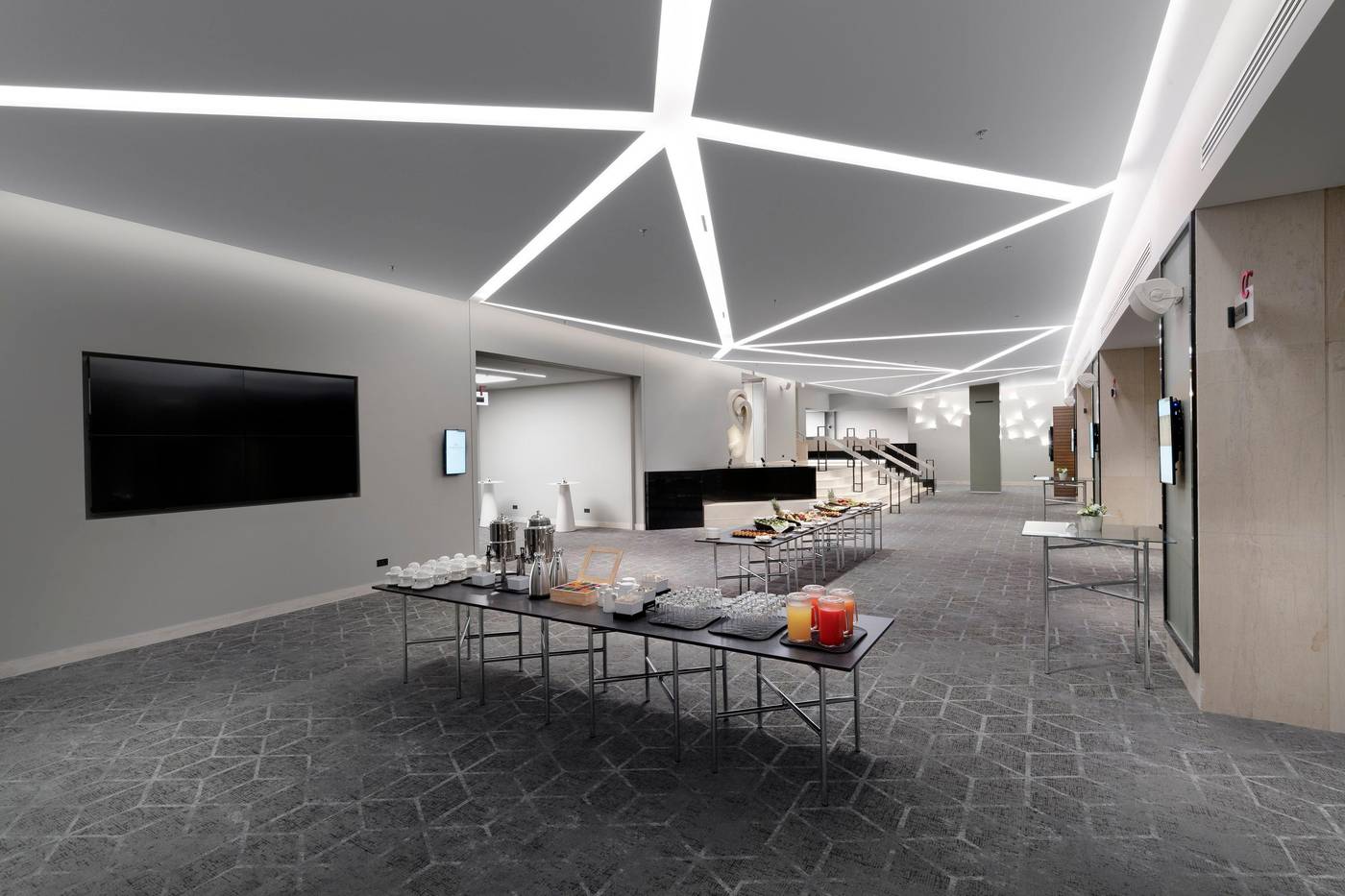 Crowne-Plaza-Athens-Conferences-18