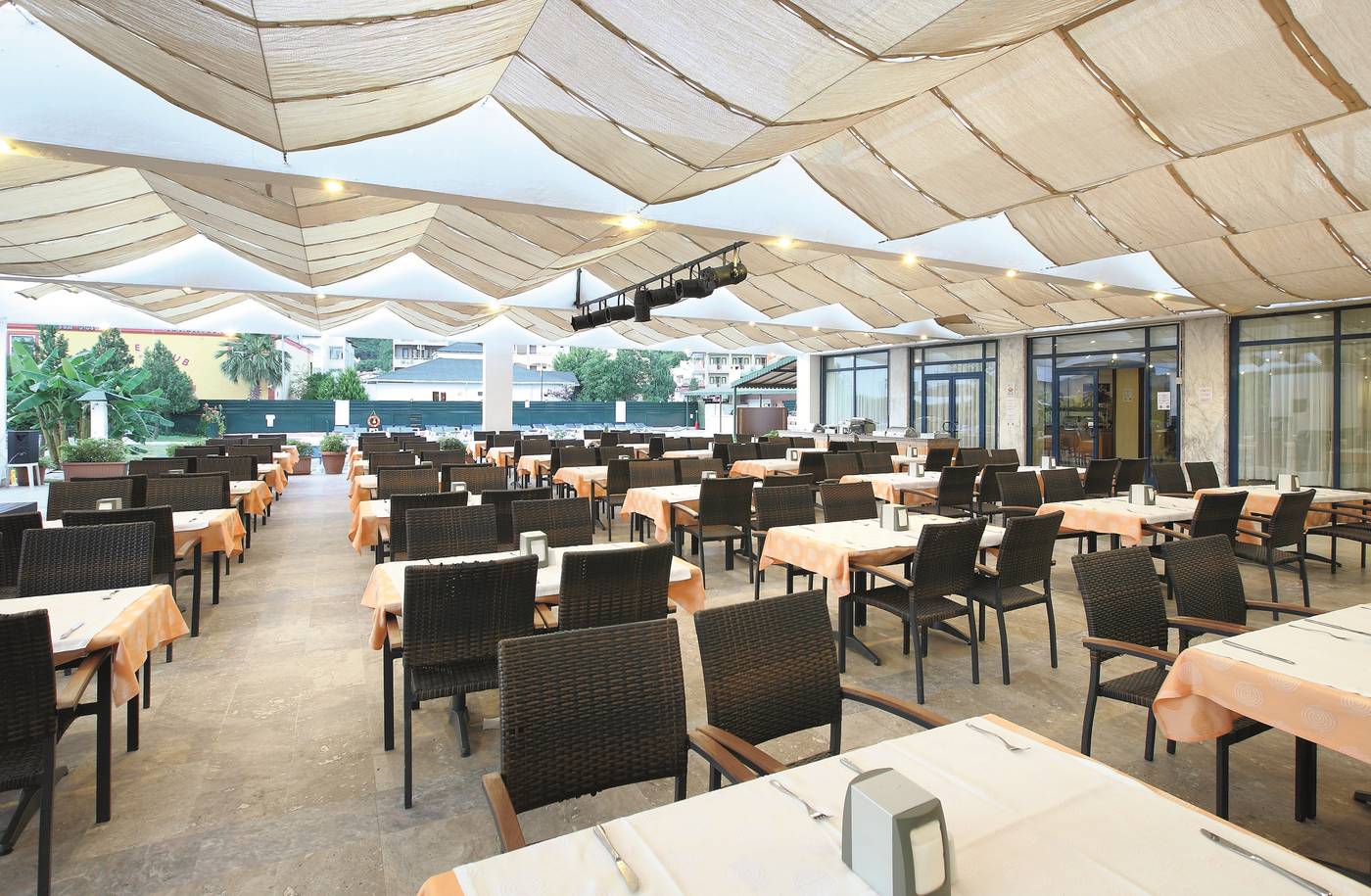 Idas Club (ex Lima Resort Hotel)