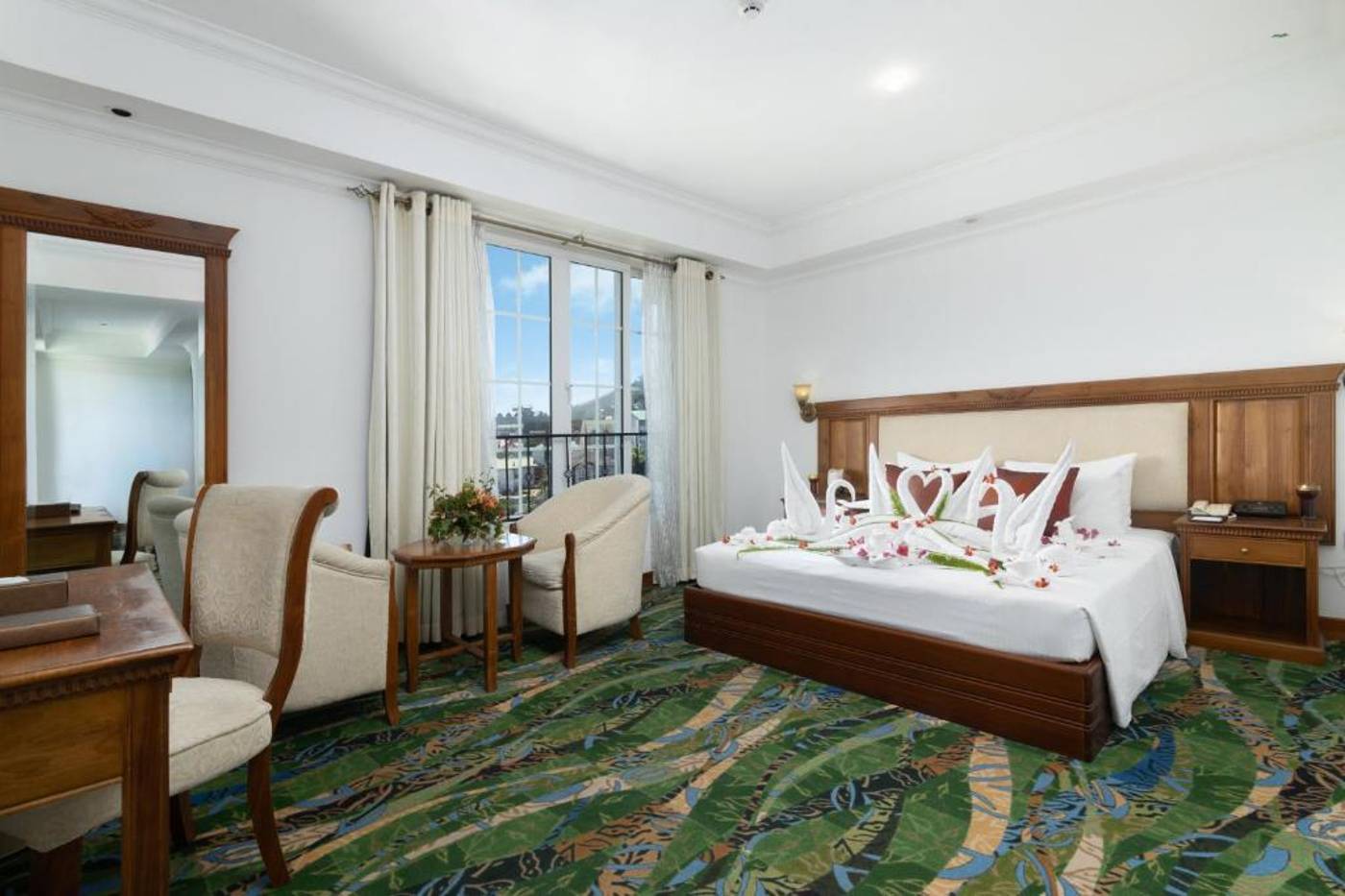 Araliya-Green-Hills-Room-2