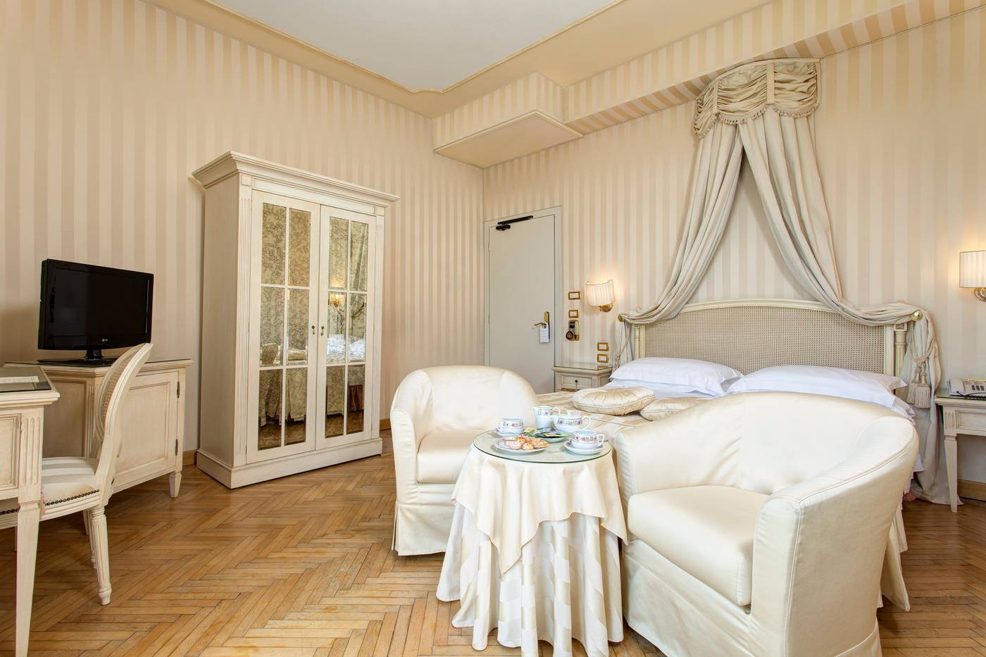 Hotel-Biasutti-Room-19