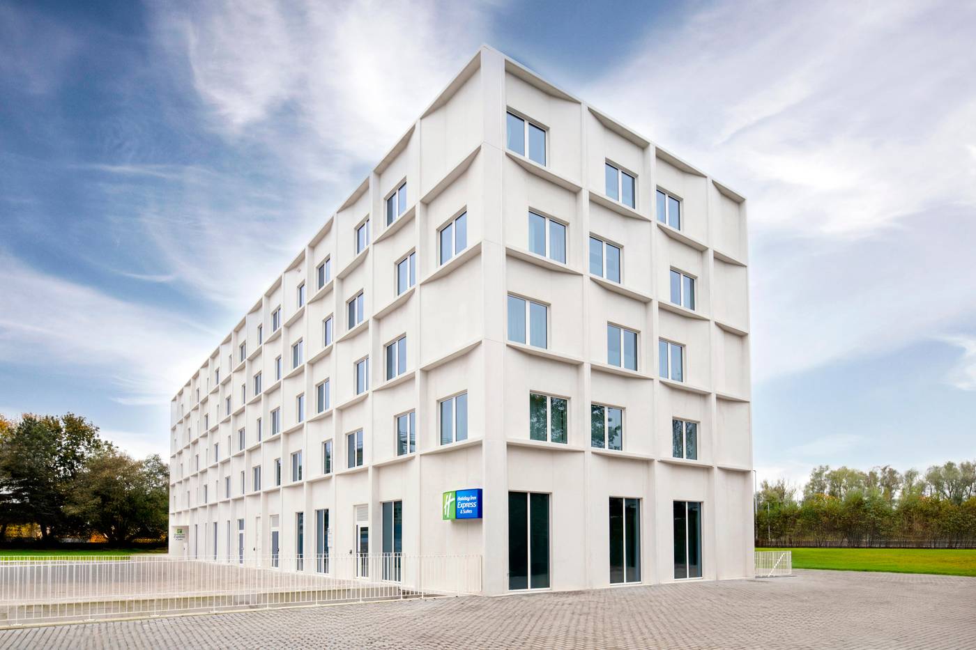 Holiday Inn Express & Suites Ghent-Belgium-Gent-General view-1