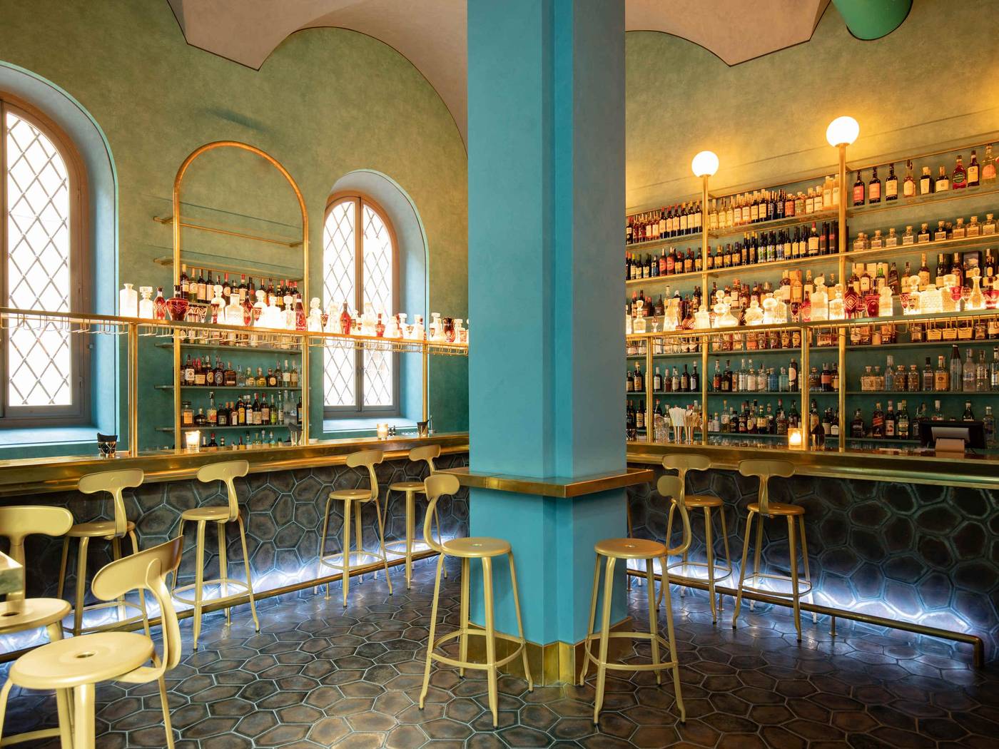 25hours-Hotel-Piazza-San-Paolino-Bar-17