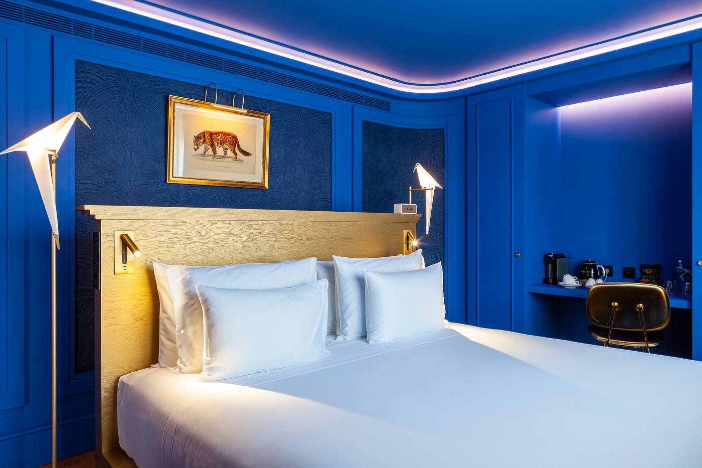 Art-Legacy-Hotel-Baixa-Chiado-Room-23