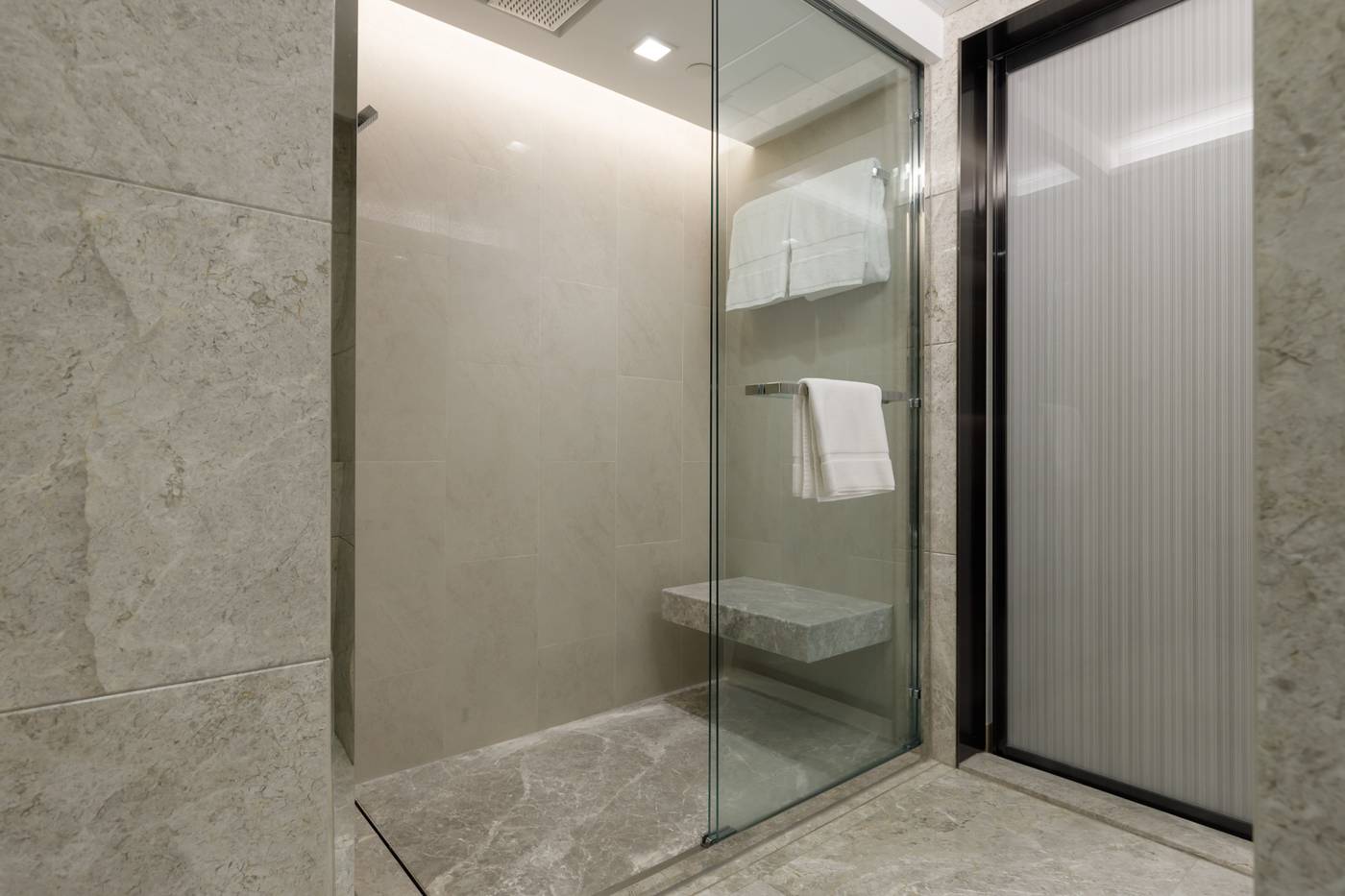 New-World-Millennium-Hong-Kong-Hotel-Room-55