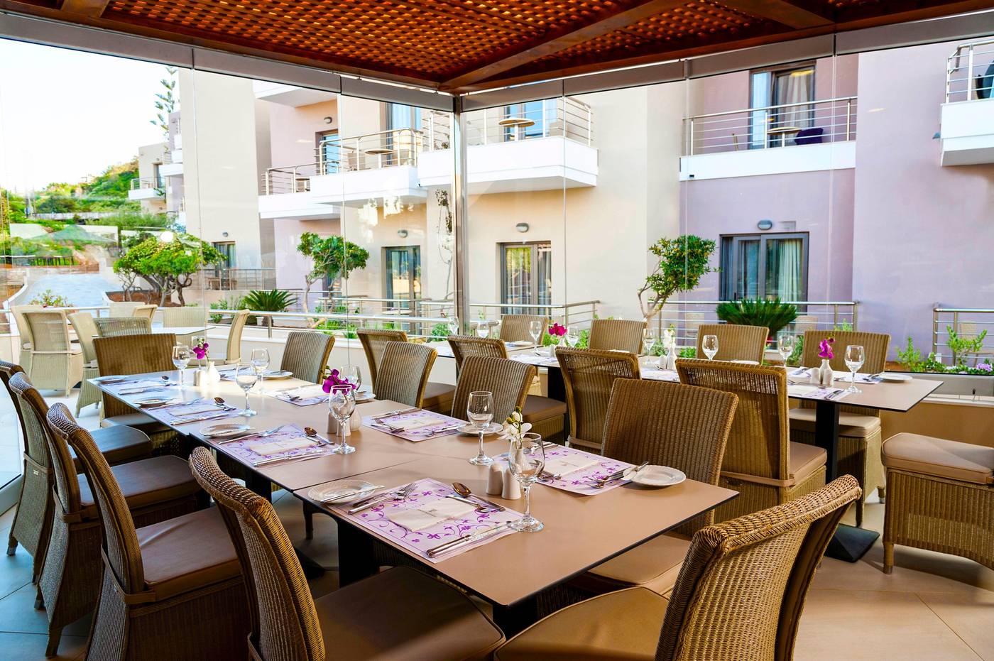 Porto-Platanias-Village-Resort-Restaurant-29