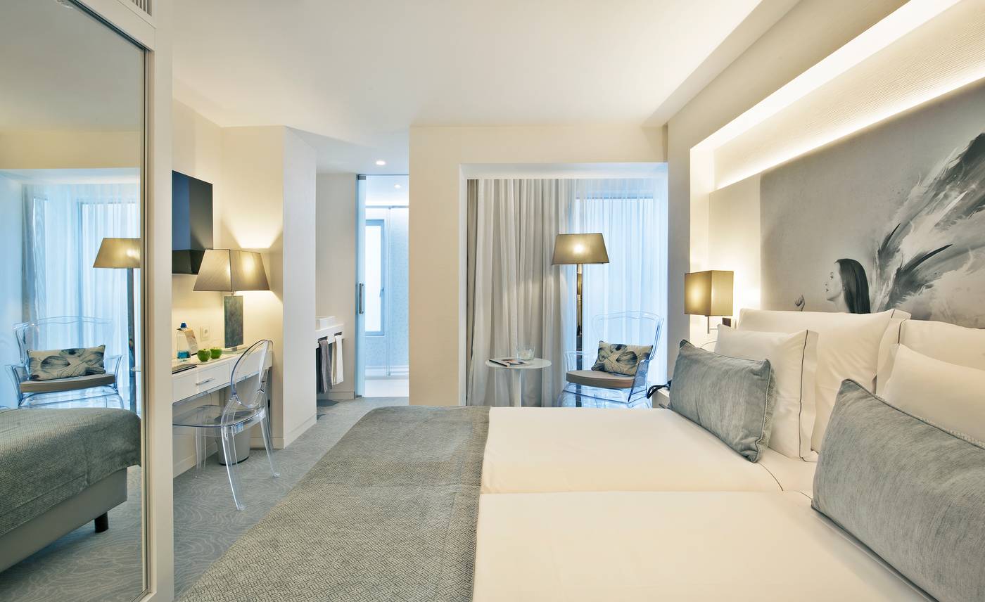White-Lisboa-Room-6