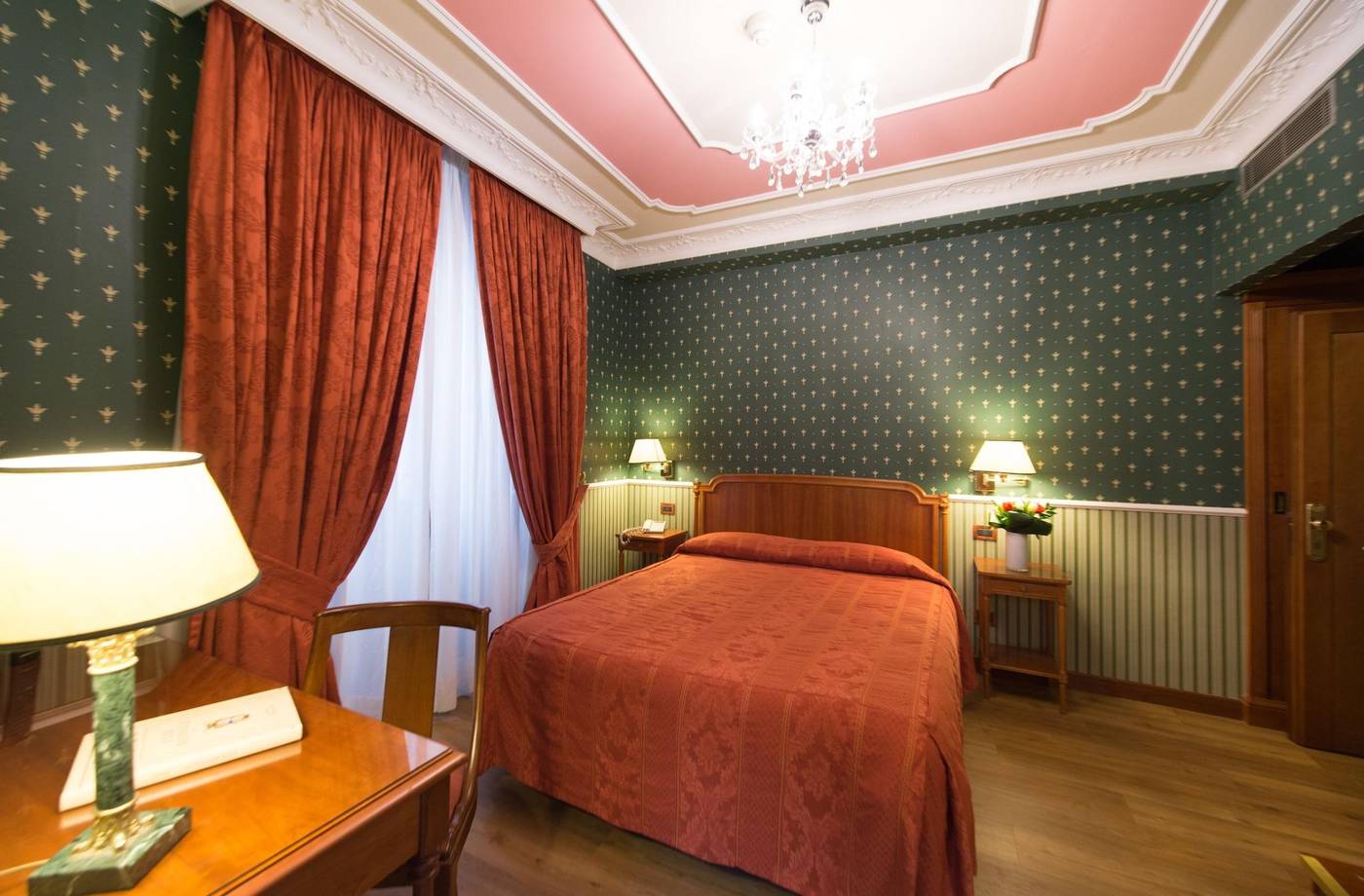 Strozzi-Palace-Hotel-Room-17