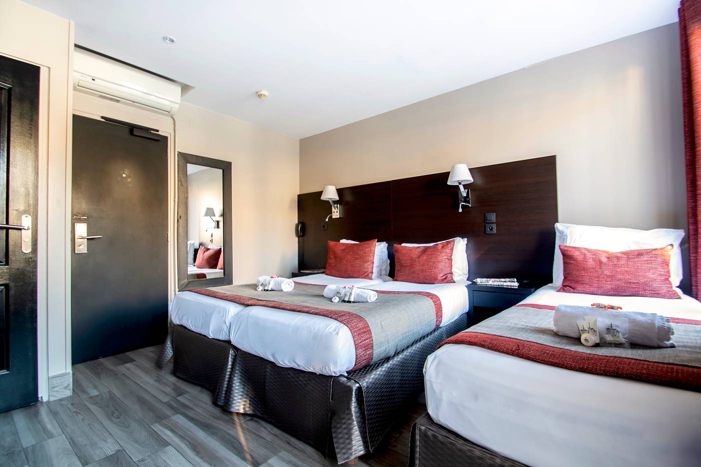 Migny-Opera-Montmartre-Room-6