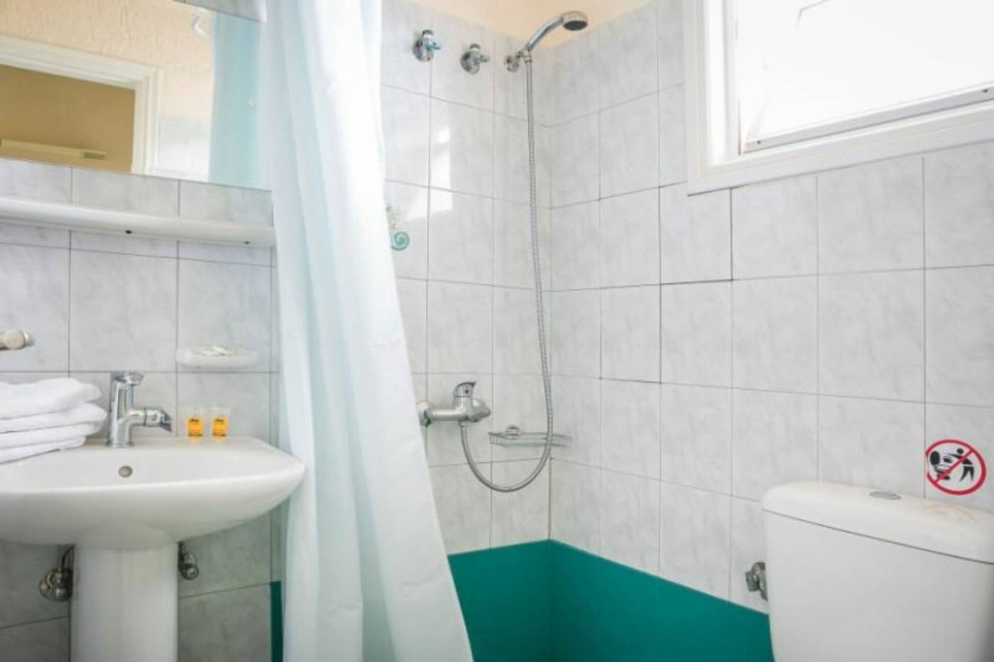 Panorama-Fanari-Studios---Apartments-Room-46