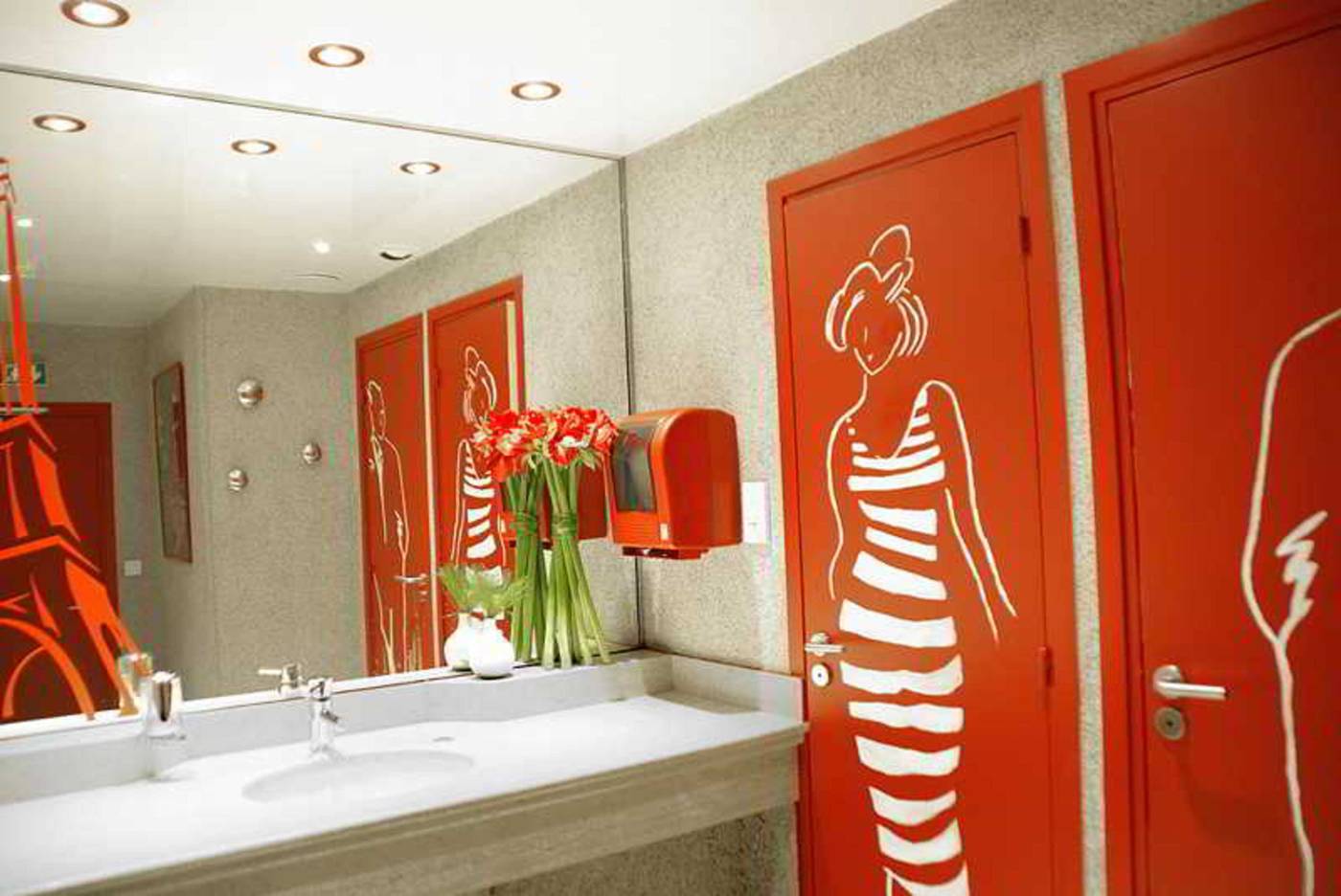 Astoria-Astotel-Room-42