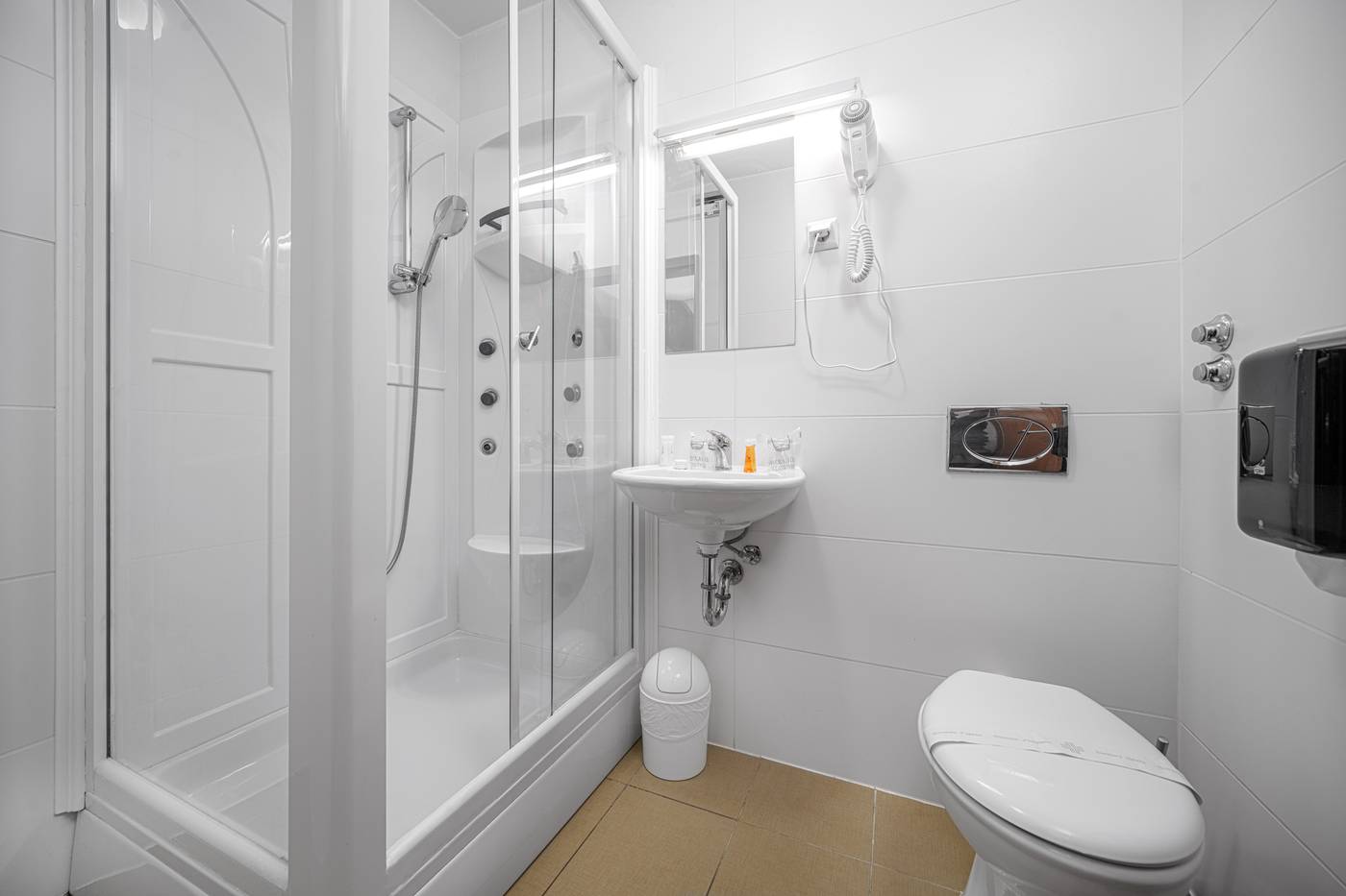 Stella-Maris-Room-27