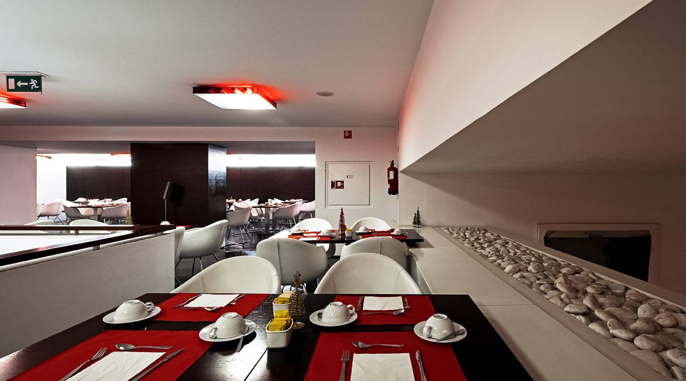 Hotel-Jeronimos-8-Restaurant-18