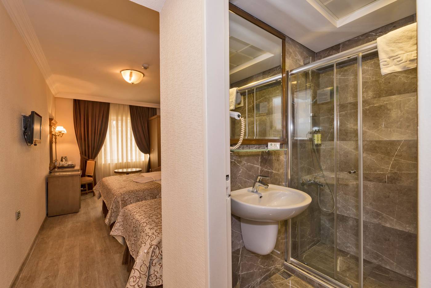 Laleli-Gonen-Hotel-Room-21