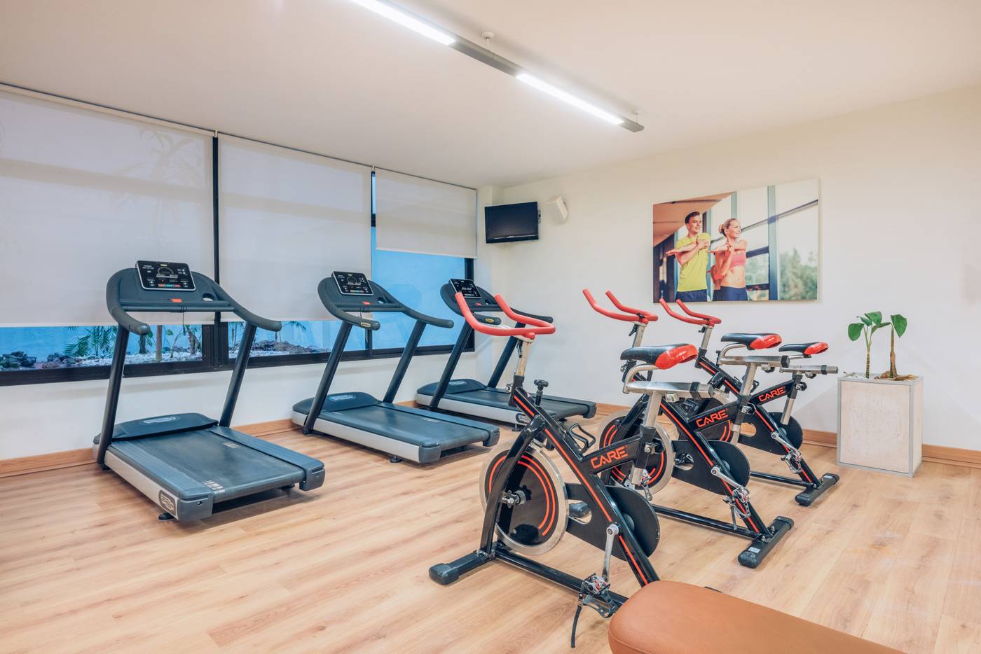 Iberostar-Las-Dalias-Sports-and-Entertainment-38