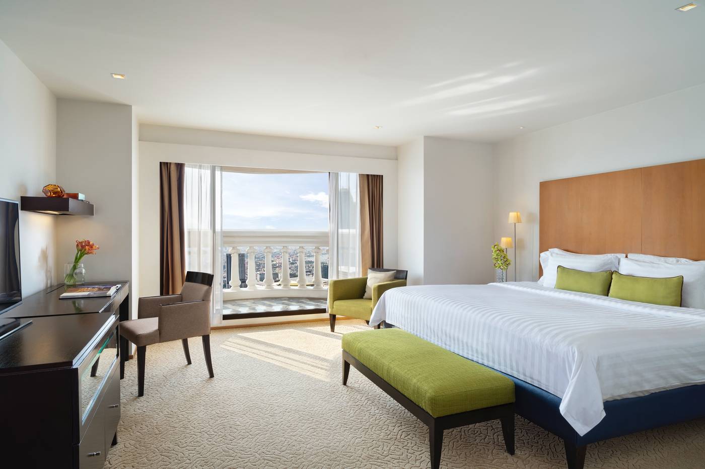 Tower-Club-at-Lebua-Room-30