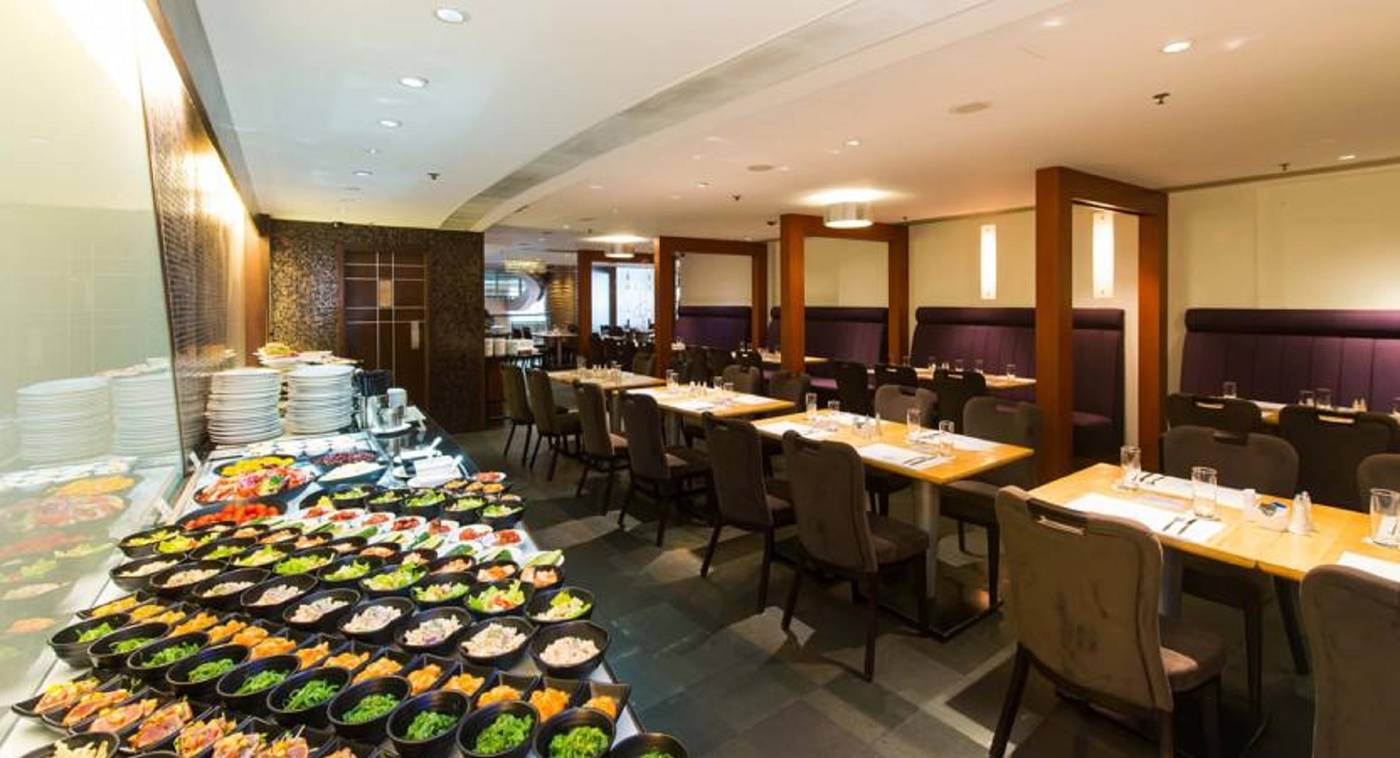 The-Empire-Hotel-Kowloon-Restaurant-7