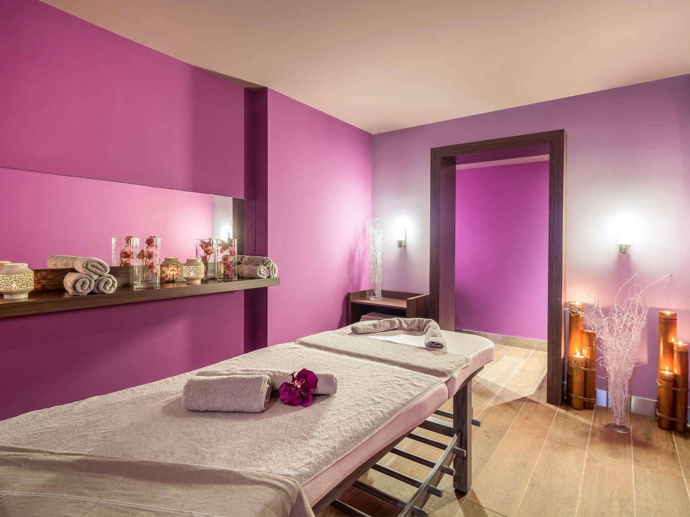 Novotel-Istanbul-Bosphorus-Sports-and-Entertainment-73