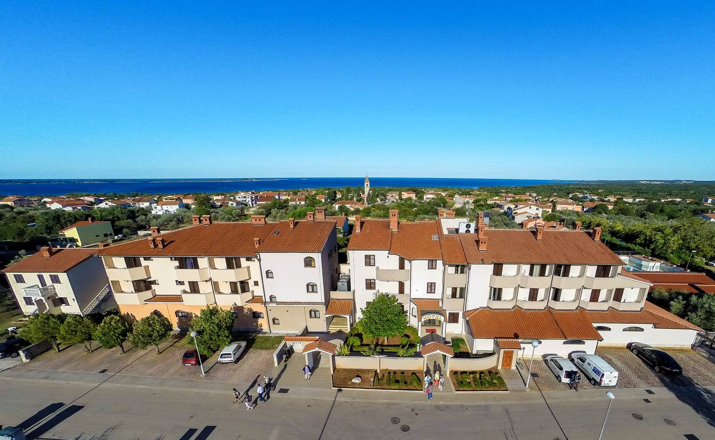 Hotel-Villa-Letan-Lobby-11