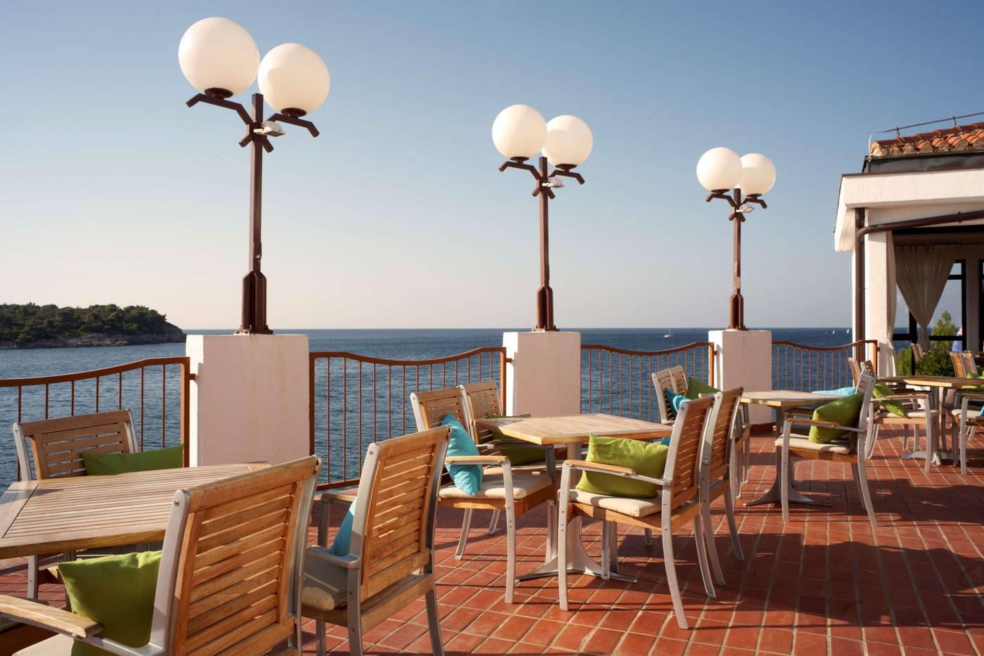 Park-Plaza-Verudela-Resort-Restaurant-9