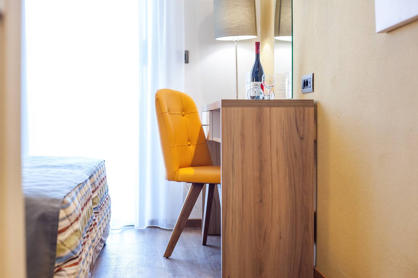 Sunny-Days-Apartments-Room-43