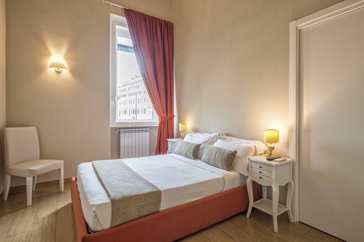 Little-Queen-Suite-Room-37