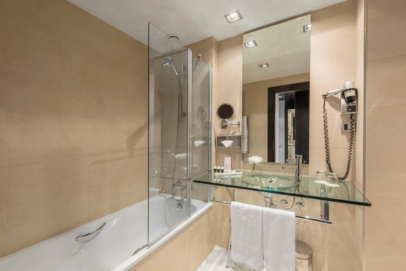 NH-Puerto-de-Sagunto-Room-39