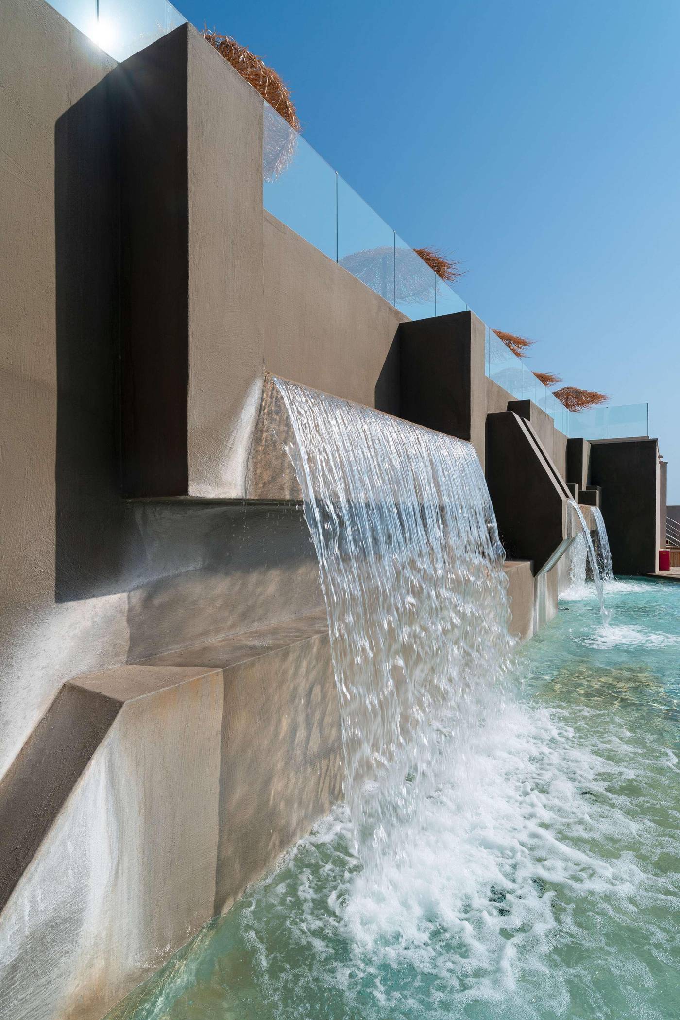 Kresten-Royal-Euphoria-Resort-Pool-21