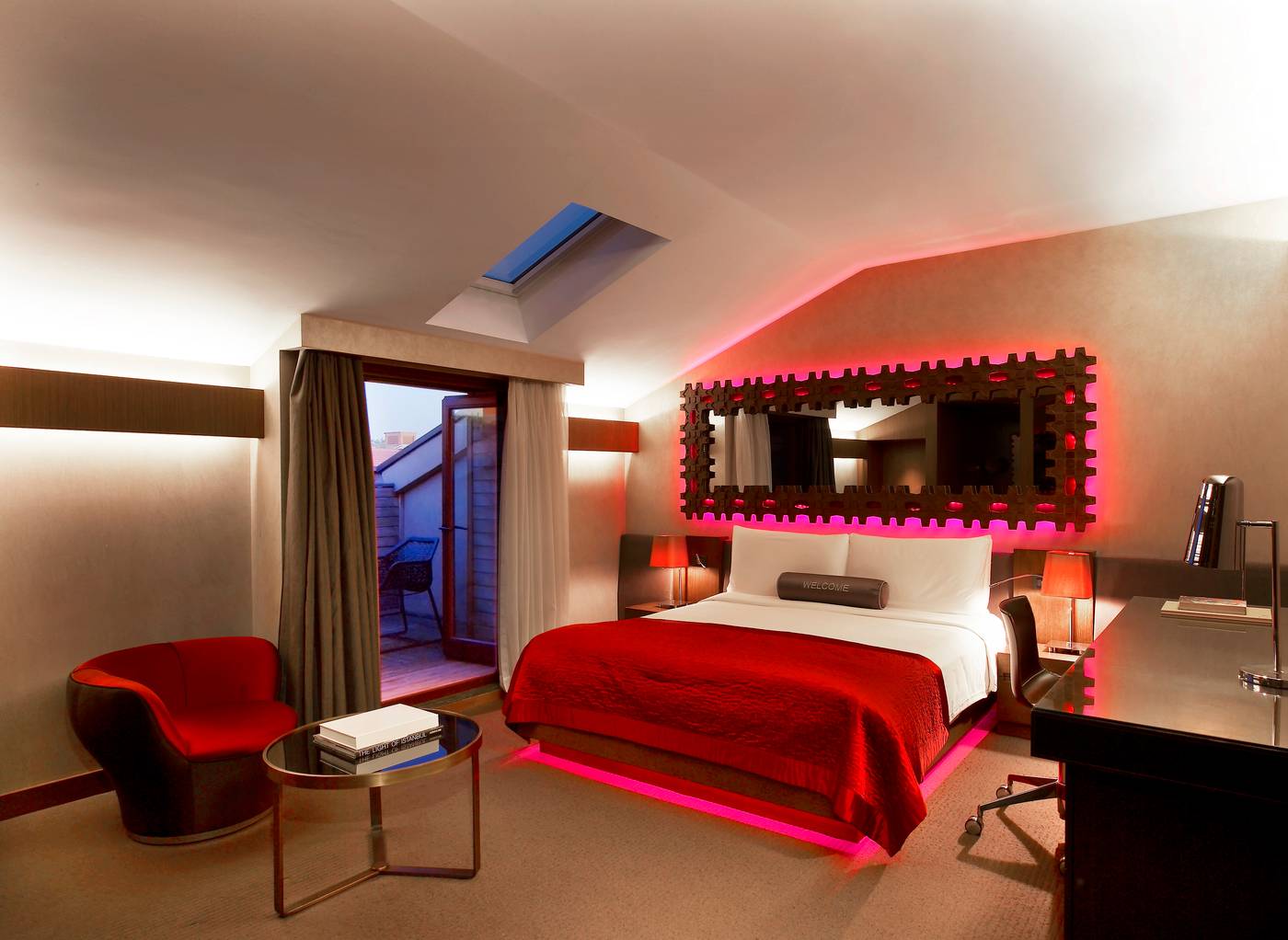 W-Hotel-Istanbul-Room-18