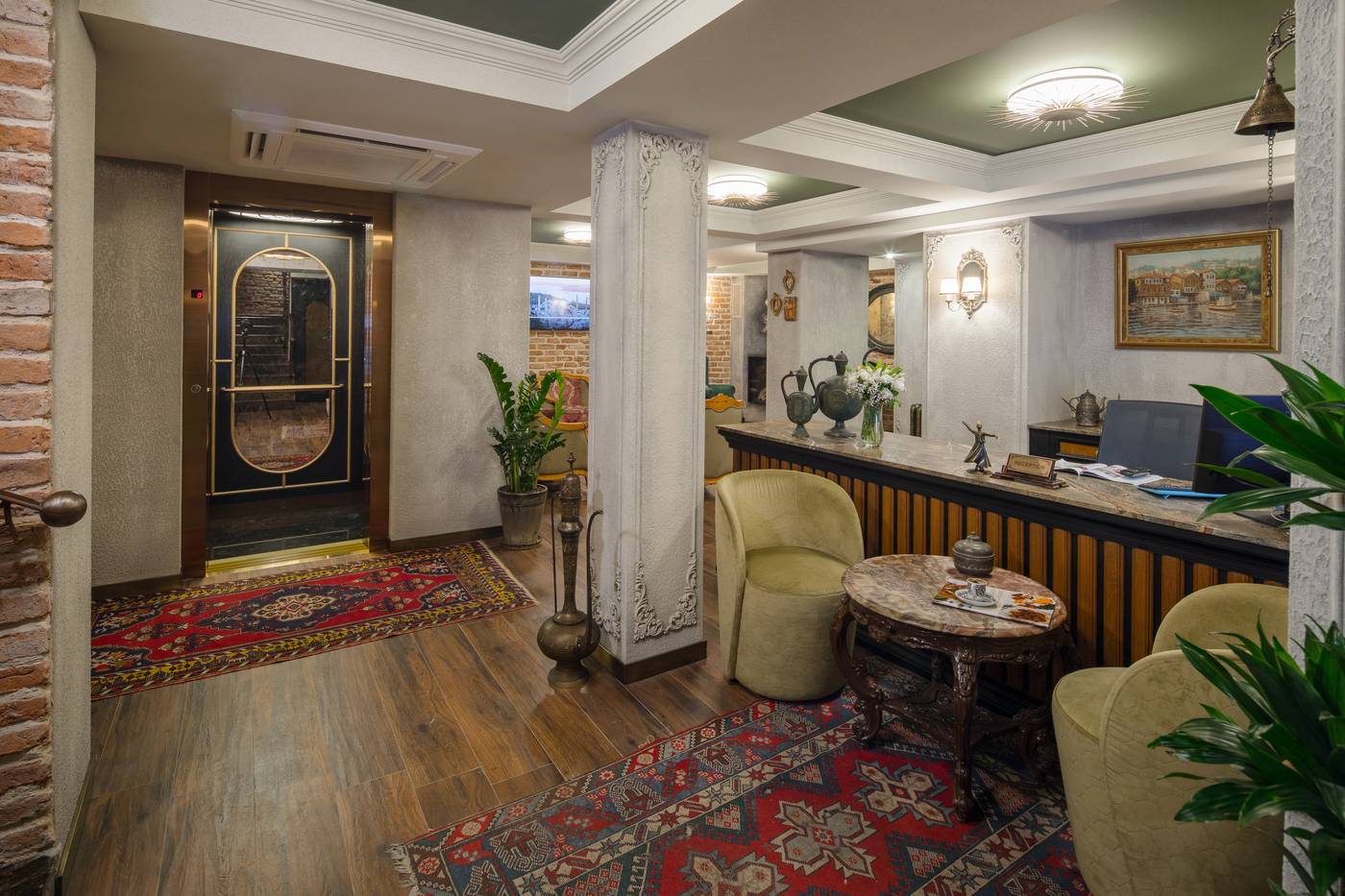 Tria-Hotel-Istanbul-Lobby-1