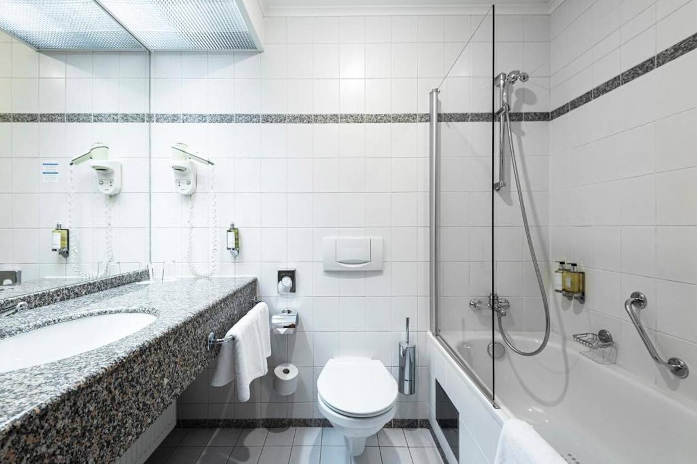 Grand-Hotel-International-Room-31