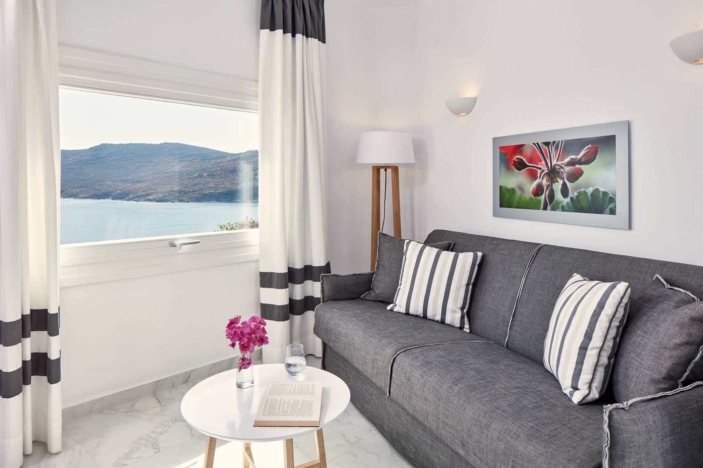 Archipelagos-Hotel-Room-25