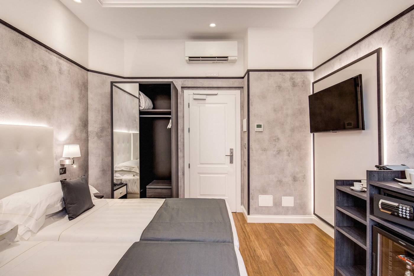 The-Liberty-Boutique-Hotel-Room-40