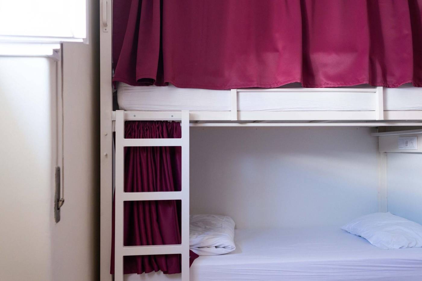 Sant-Jordi-Hostels-Lisbon-Room-34