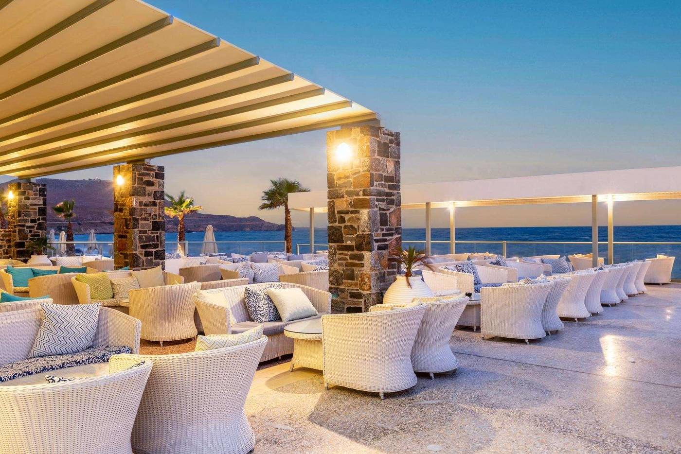 Arina-Beach-Hotel-Bar-20