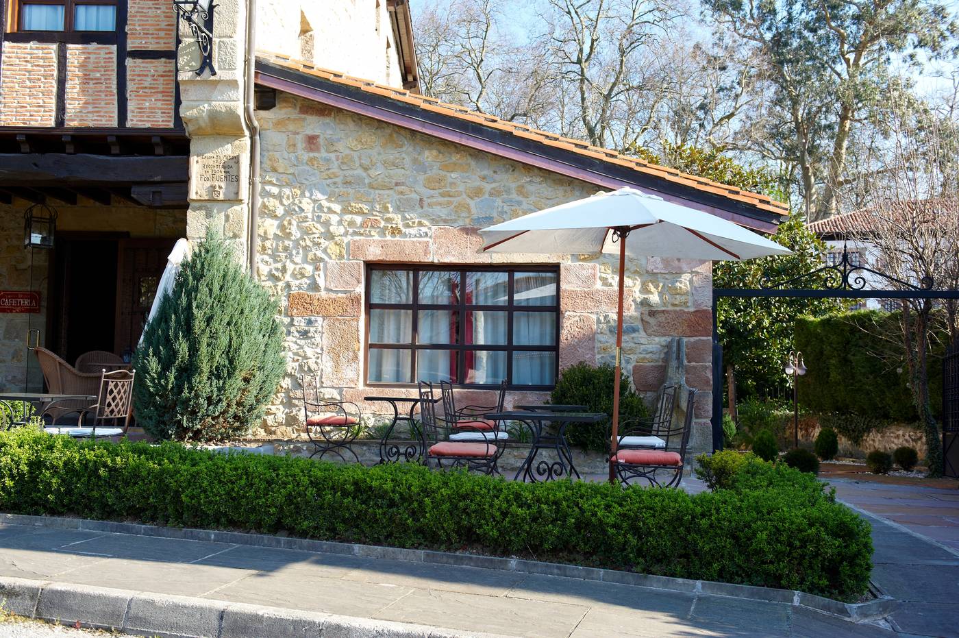 Hotel La Casona Del Revolgo-Spain-SANTILLANA DEL MAR CERCA DE SANTANDER-General view-4