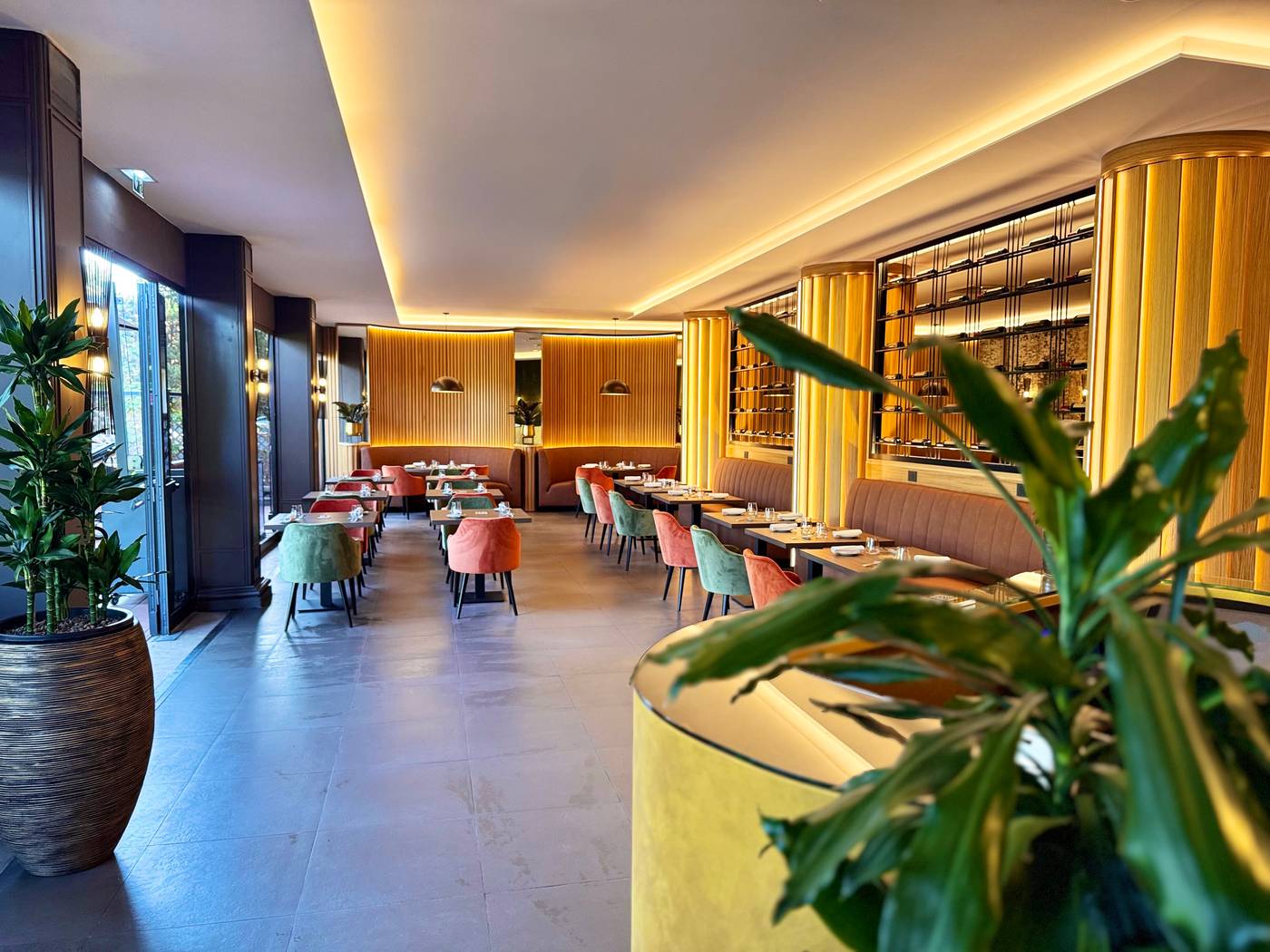 Crowne-Plaza-Rome---St--Peter-s-Restaurant-26