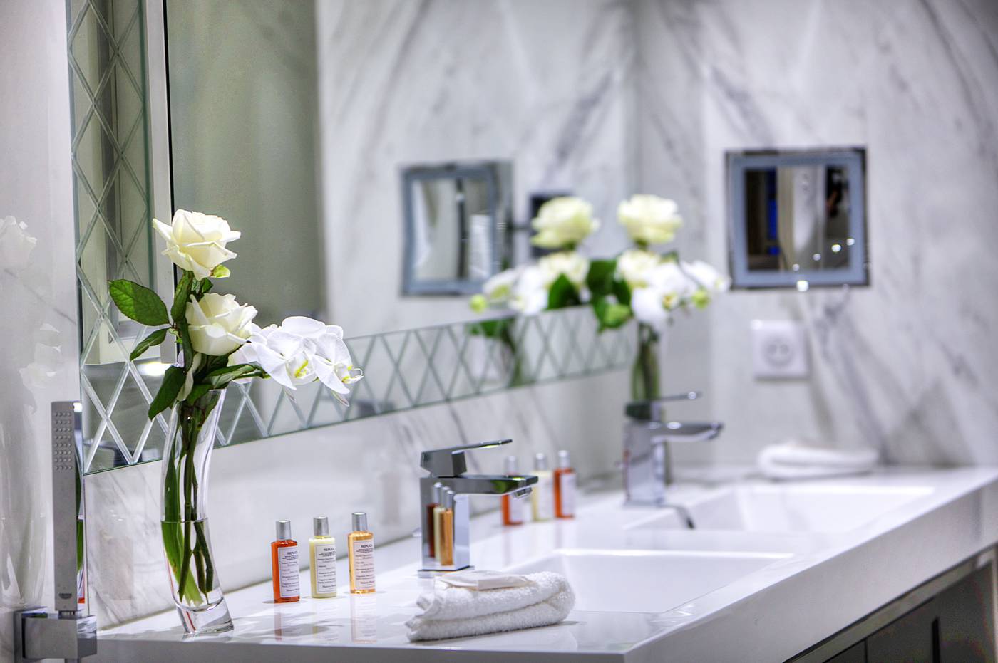 La-Villa-Haussmann-Paris-Room-29