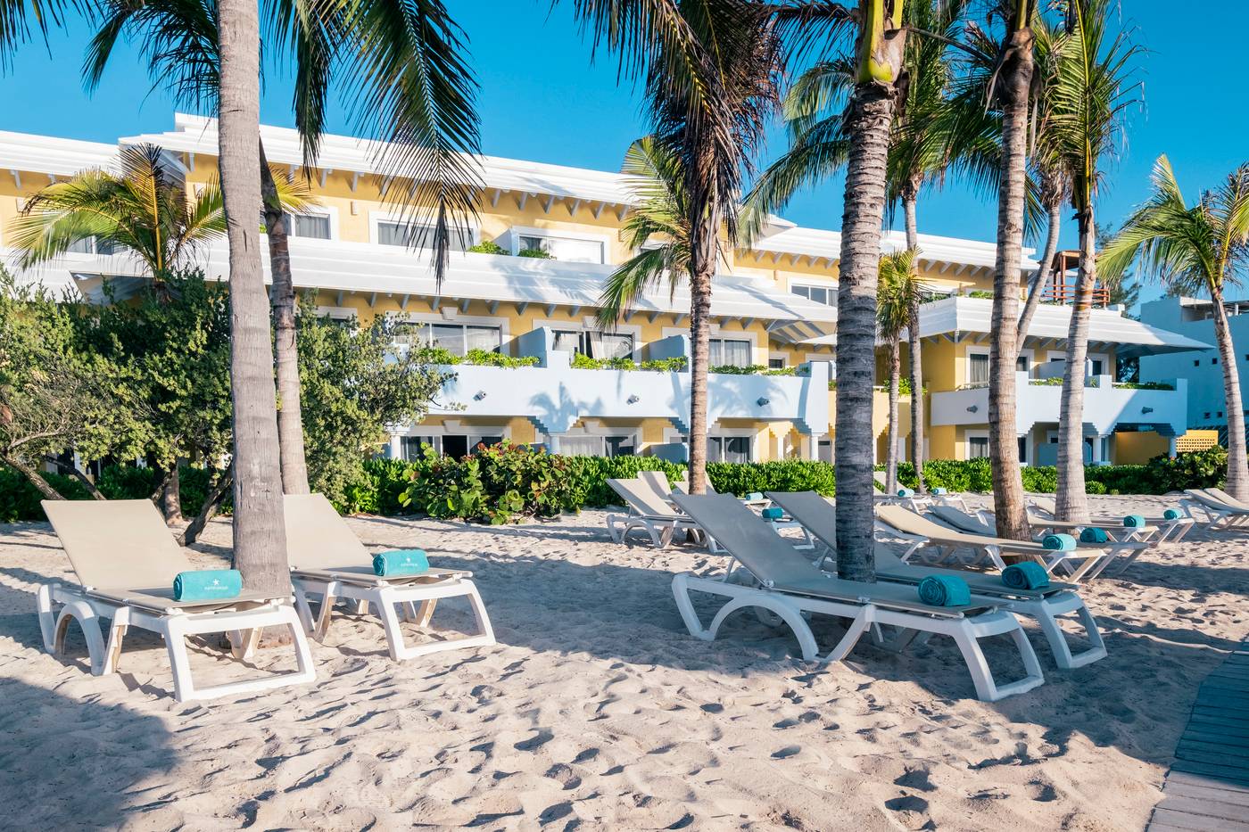 Iberostar-Paraiso-del-Mar-All-Inclusive-Beach-17