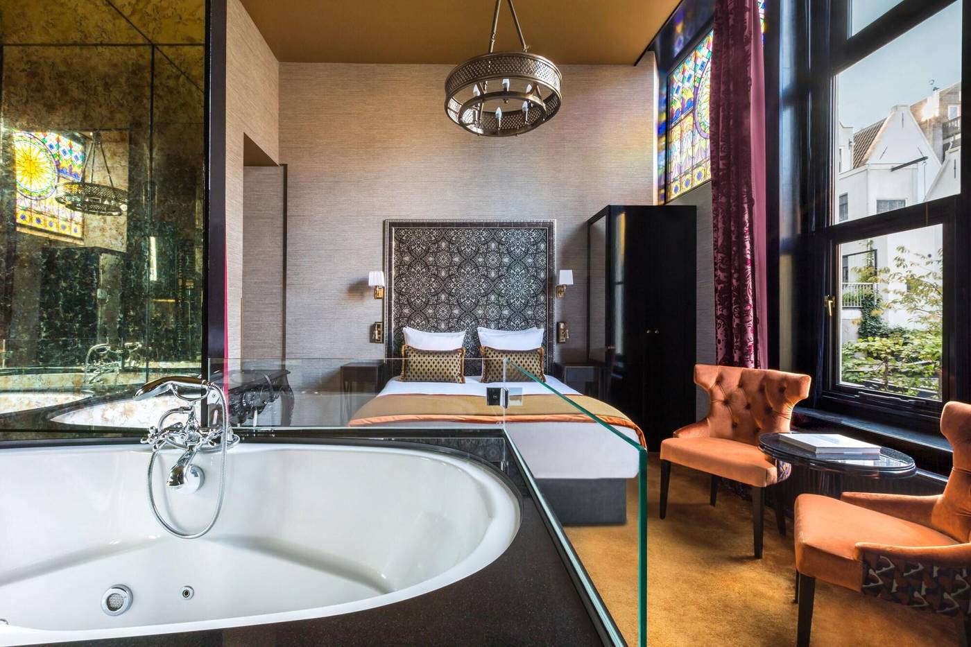 The-Pavilions-Amsterdam--The-Toren-Room-20