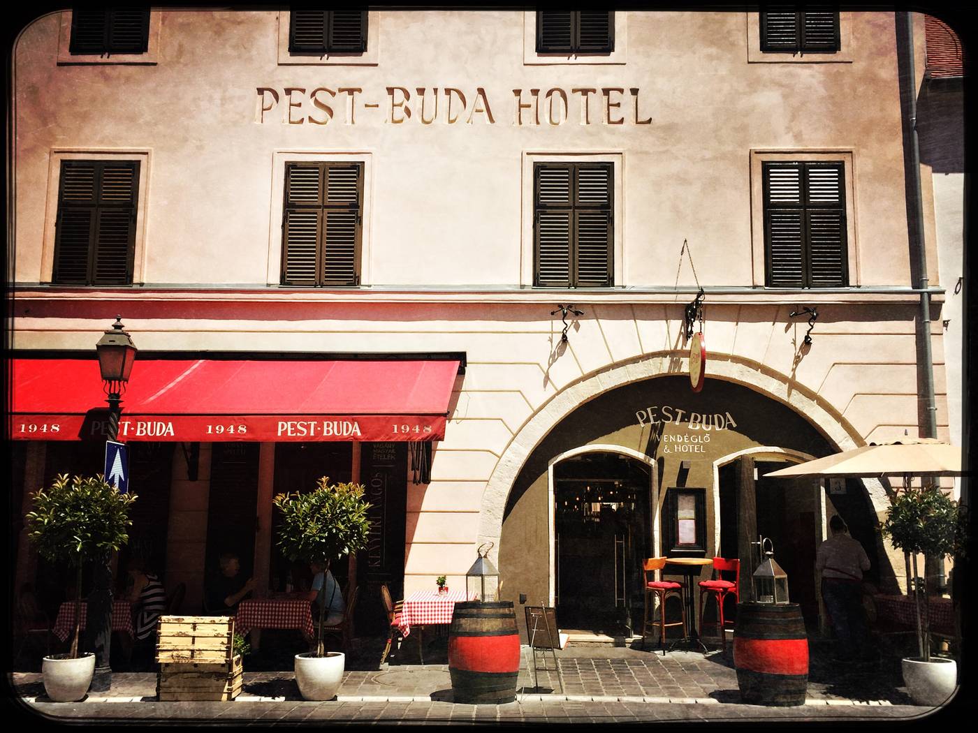 Pest-Buda-Hotel---Design---Boutique-Restaurant-69