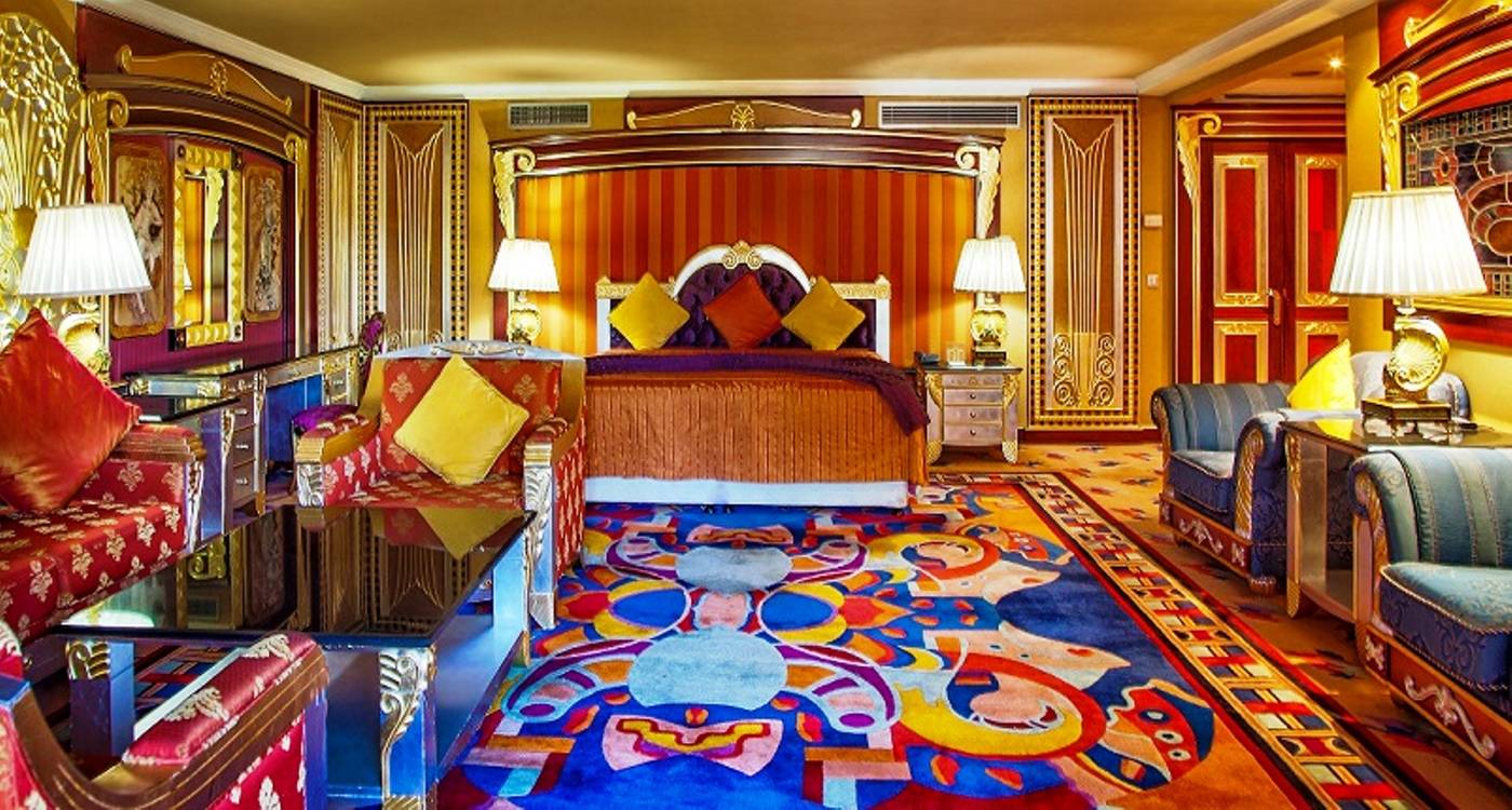 Royal-Mirage-Deluxe-Room-32
