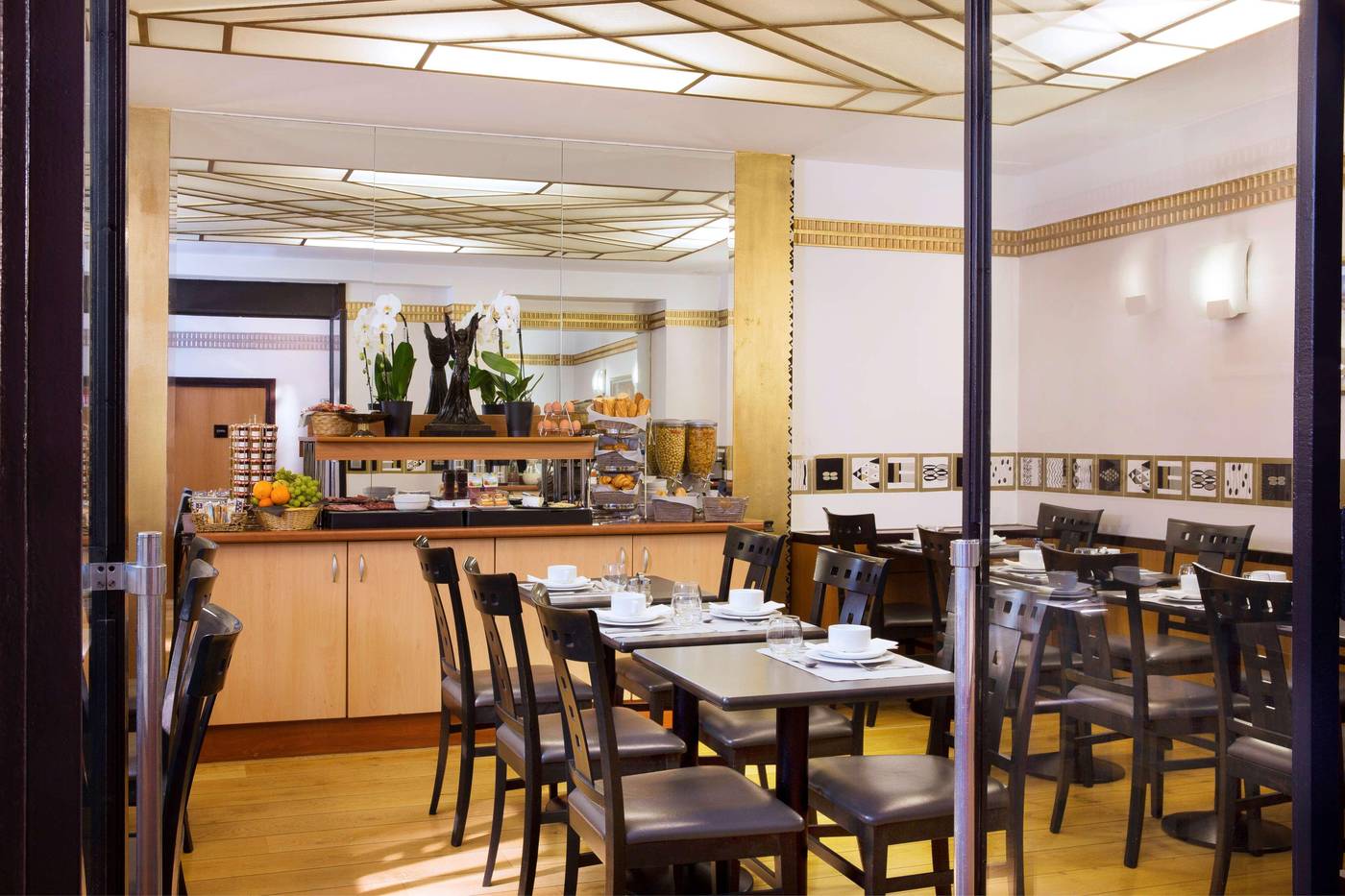 Hotel-Opera-d-Antin-Restaurant-30