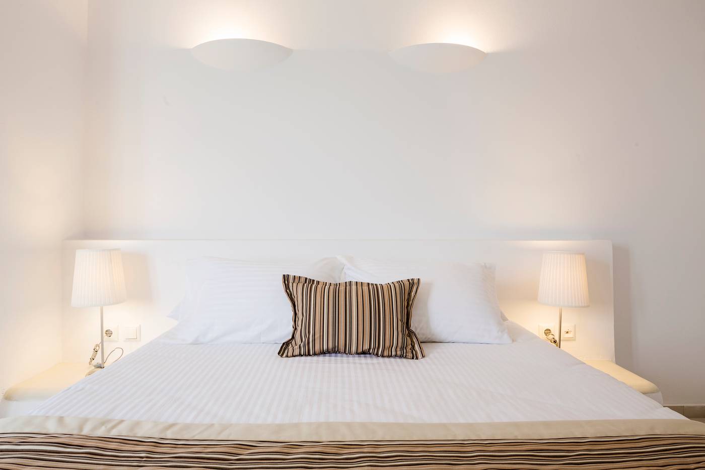 Amber-Light-Villas-Room-34