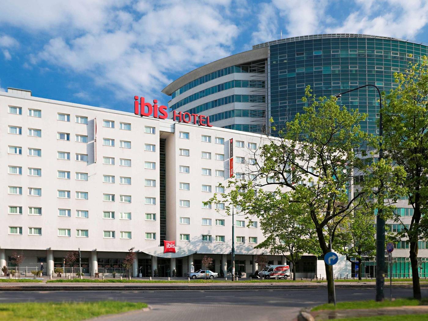 Ibis-Warszawa-Centrum-General-view-106