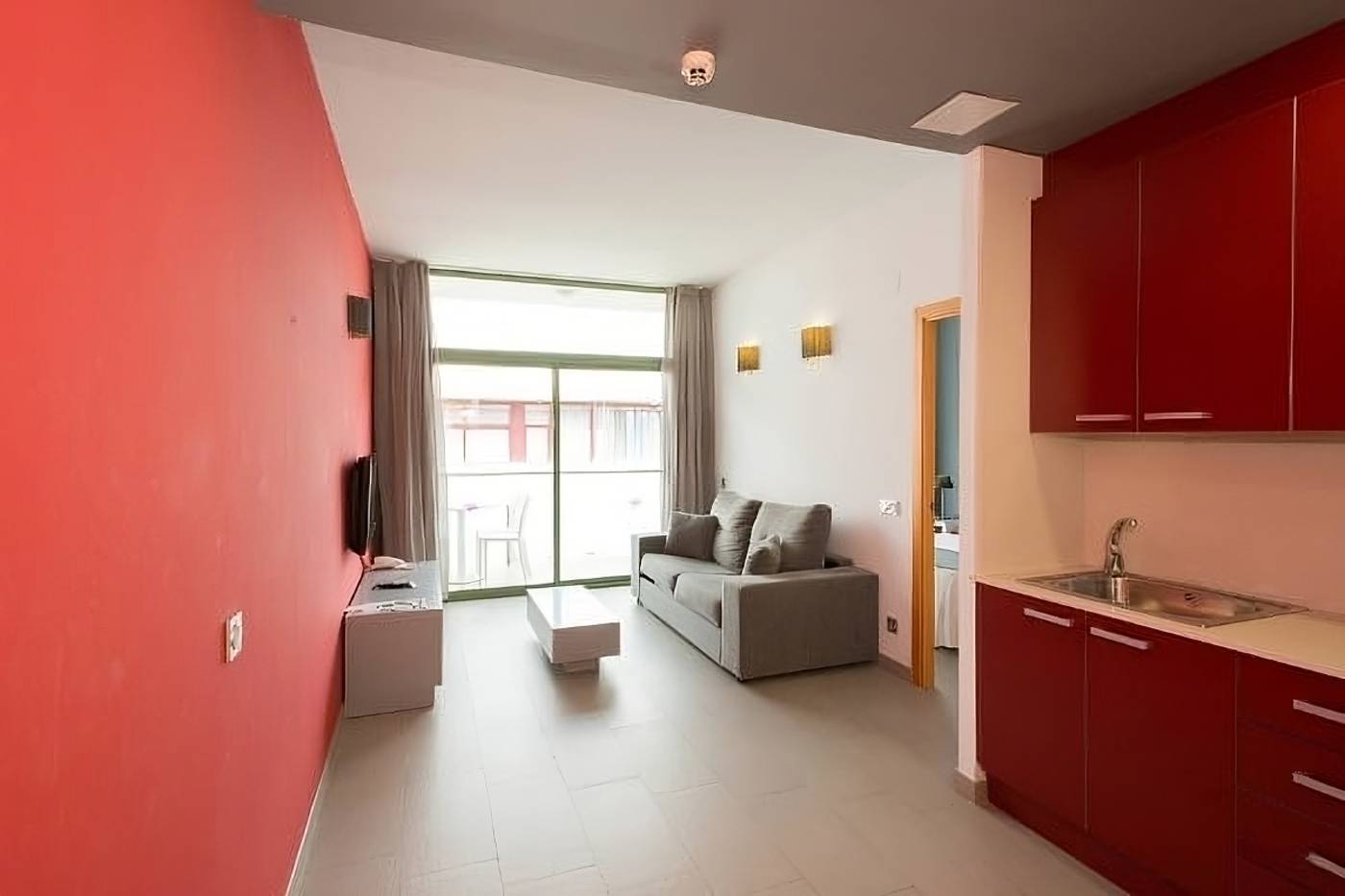 Four-Elements-Suites-Room-19