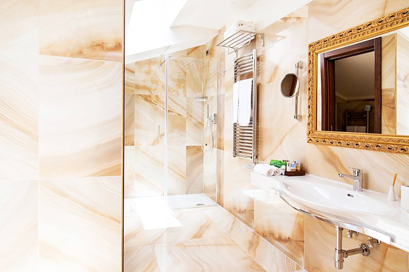 Diamond-Hotel-and-Resort-Naxos-Taormina-Room-41